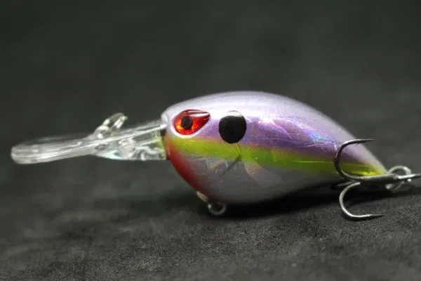 Color: Palevioletred - wLure Crankbait Wobble Fishing Lure 6cm 5g Deep Diving Tight Action Fresh Water Hard Bait Floating 8# Hooks Insect Bait C770