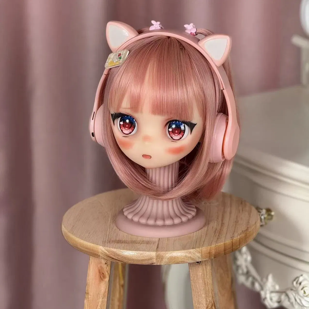 New animation single head, can be installed entity doll body, M16 thread interface, beautiful makeup, send pink hair, send the s