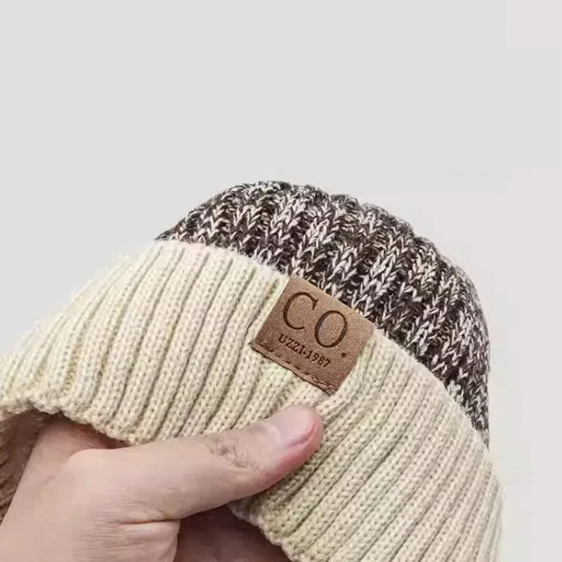 Color: WHITE, Size: XS - New Unisex Two-Tone Winter Hats Add Fur Lined Men And Women Fashion Warm Beanie Cap Casual Winter Knitted Hats