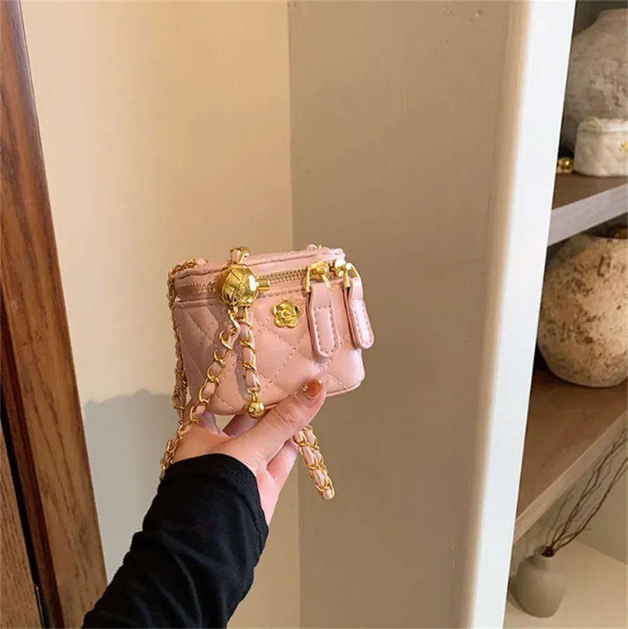 Color: SKY BLUE - New Fashion Children's Bag Girl Baby Lingge Chain Bag Girl Crossbody Bag Handbag Bags For Girls Free Shipping Kids Bag