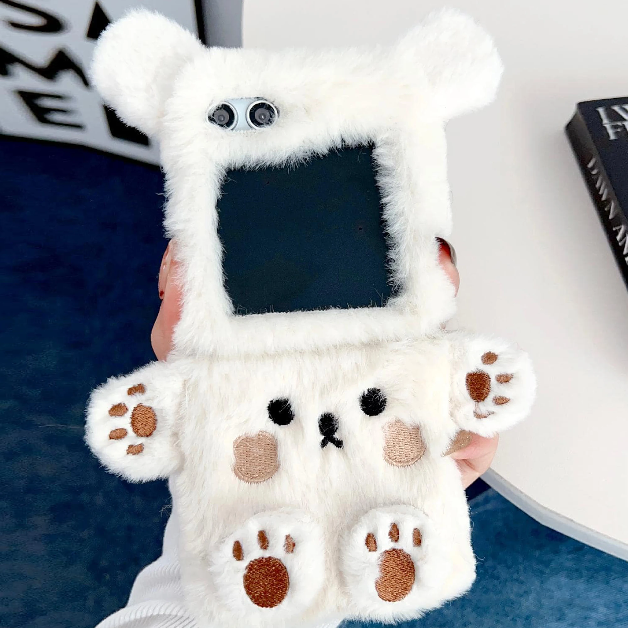 Color: WHITE, Size: Samsung Galaxy Z Flip 5 - Cartoon three-dimensional bear plush folding phone case for Samsung Galaxy Z Flip 3 4 5 all-inclusive plush folding phone case