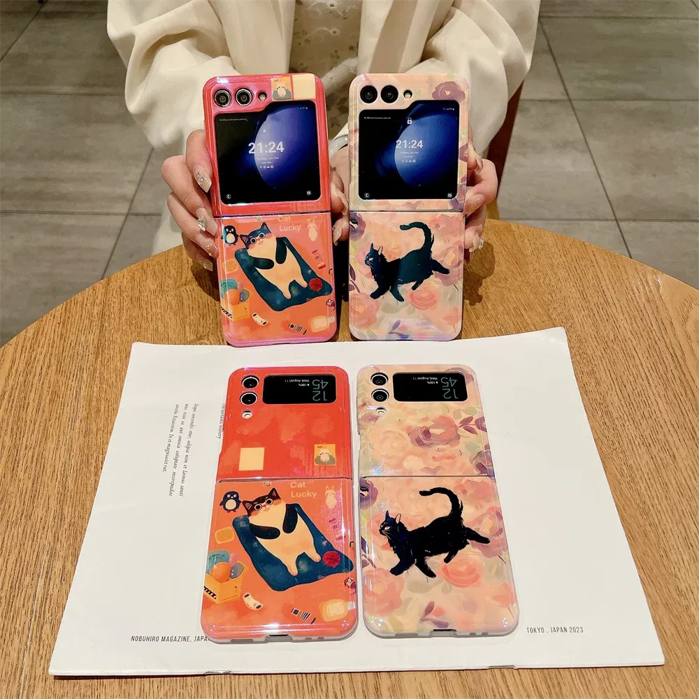 Material: Cotton Fabric, Color: Beige - Cute Lazy Cat Deer Oil Painting Z Flip 3 4 5 Case Luxury for Samsung Galaxy Z Flip 4 3 5 Z4 Flip4 Flip3 Flip5 Fashion Cover