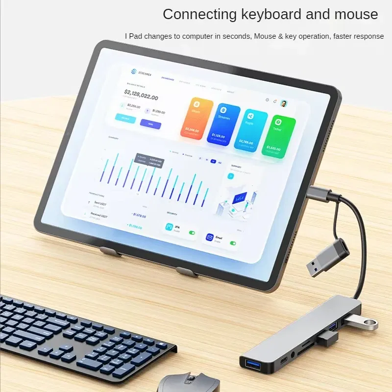 8 In 2 USB HUB With Splitter Card Reader, USB C Port, USB 3.0 / 2.0, SD/TF Splitter Card Reader, Docking Station New