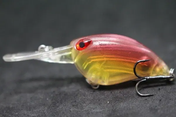 Color: Ivory - wLure Crankbait Wobble Fishing Lure 6cm 5g Deep Diving Tight Action Fresh Water Hard Bait Floating 8# Hooks Insect Bait C770