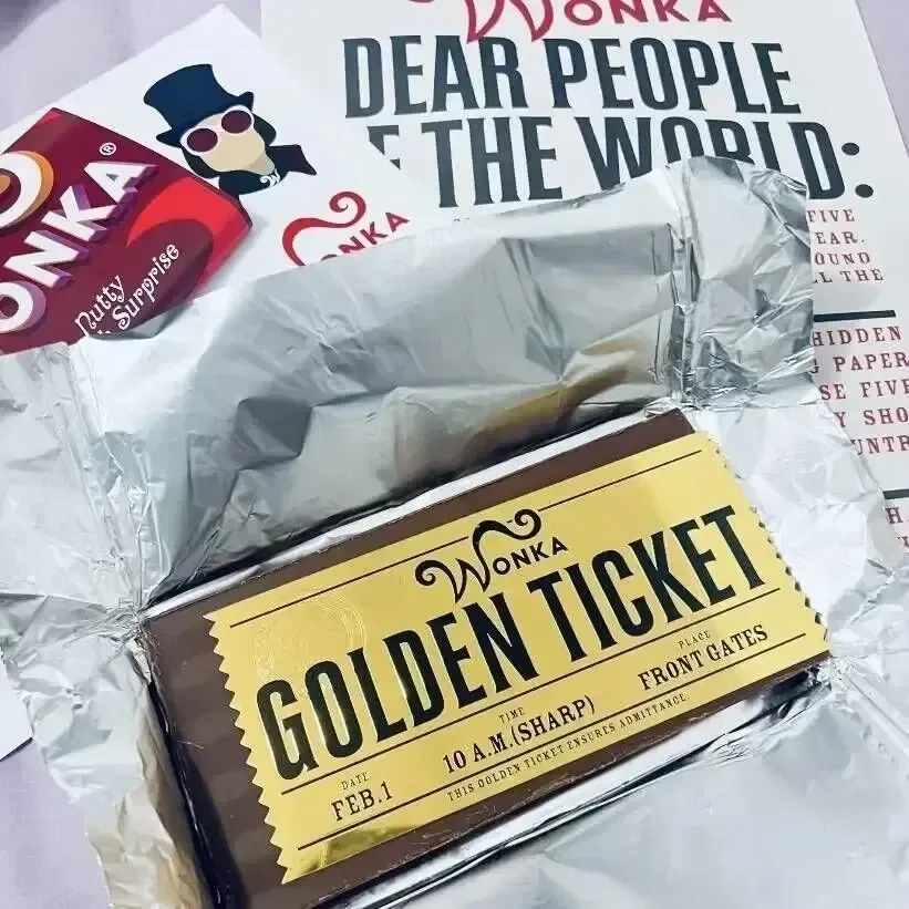 Color: Black - Wonka Charlie Chocolate Golden Ticket Anime Gold Voucher Brooch Pin Badges Metal Pins Bookmark Collection Valentine's Day Gift