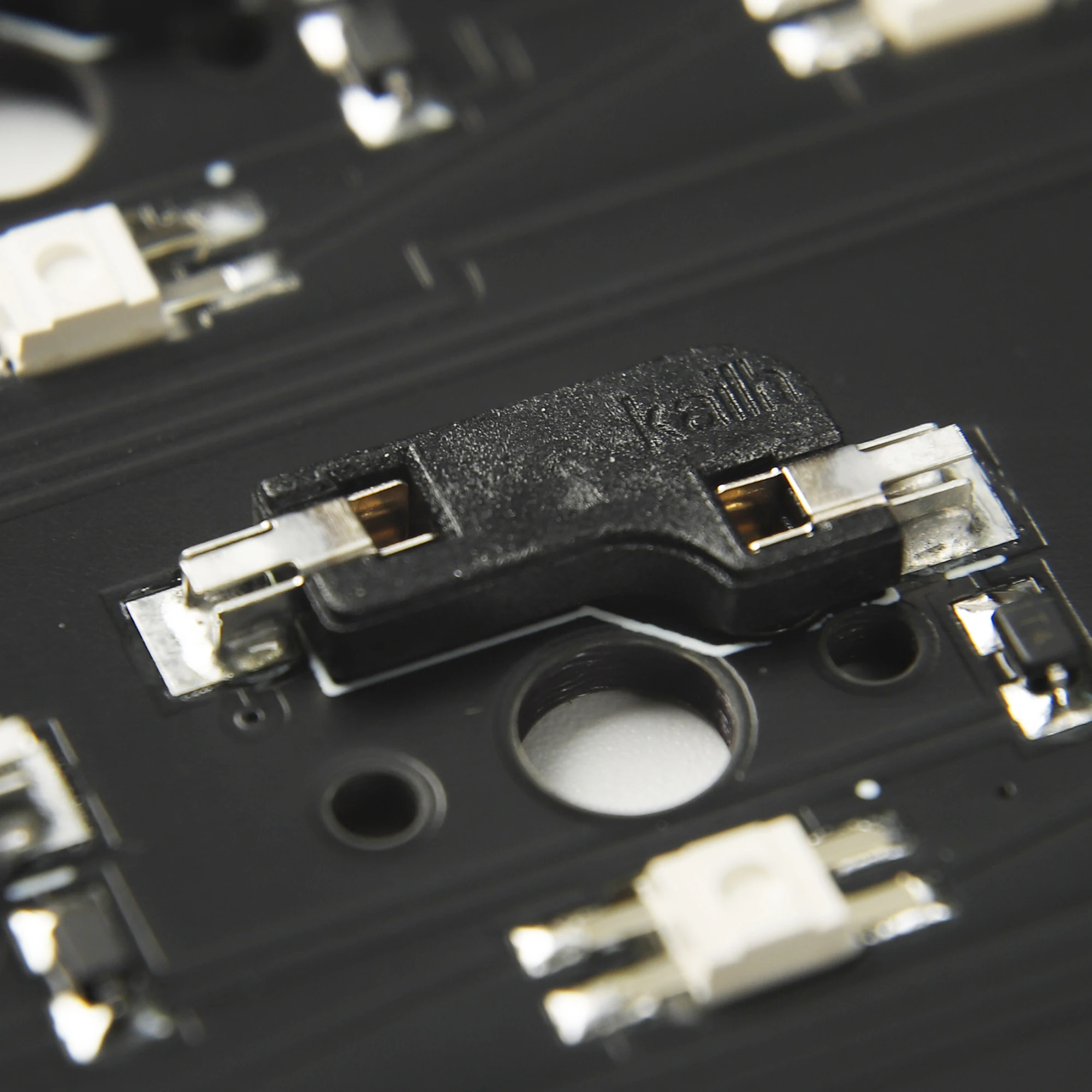 Color: BROWN - Wholesales Kailh Hot-swappable PCB Socket Sip socket Hot Plug CPG151101S11 For Mechanical Keyboard DIY