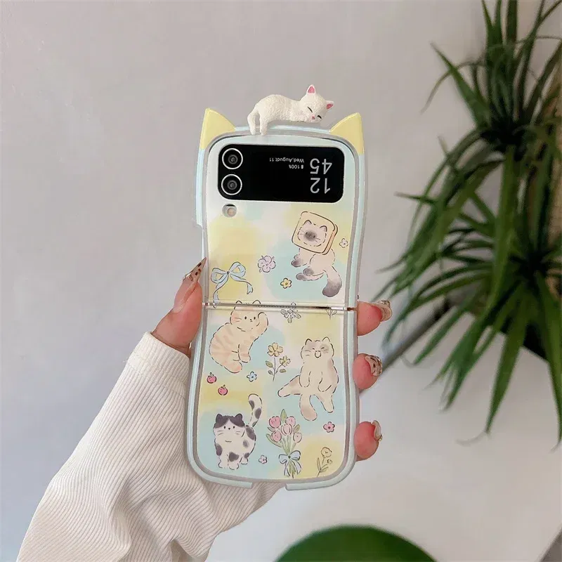 Color: Beige, Material: PE - 3D Flower Cat Bracelet Phone Case For Samsung Galaxy Z Flip 7 FE 6 5 4 3 ZFlip6 Z Flip6 ZFlip 6 Cat Ears Shockproof Cover
