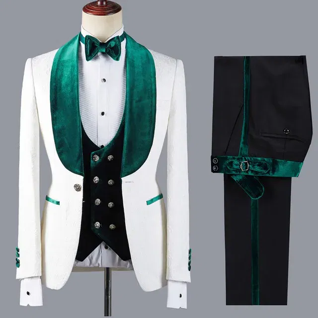Color: Yellow, Size: XXXL - Floral Jacket Men Suit Slim Fit Wedding Tuxedo Navy Blue Velvet Lapel Groom Party Suits Costume Homme Best Man Blazer