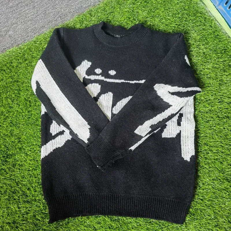 Color: black, Size: One Size - New Winter Women Monogram Jacquard Knitted Crew Neck Sweater Graffiti Pullovers Long Sleeve Jumpers Autumn Women Trendy Clothing