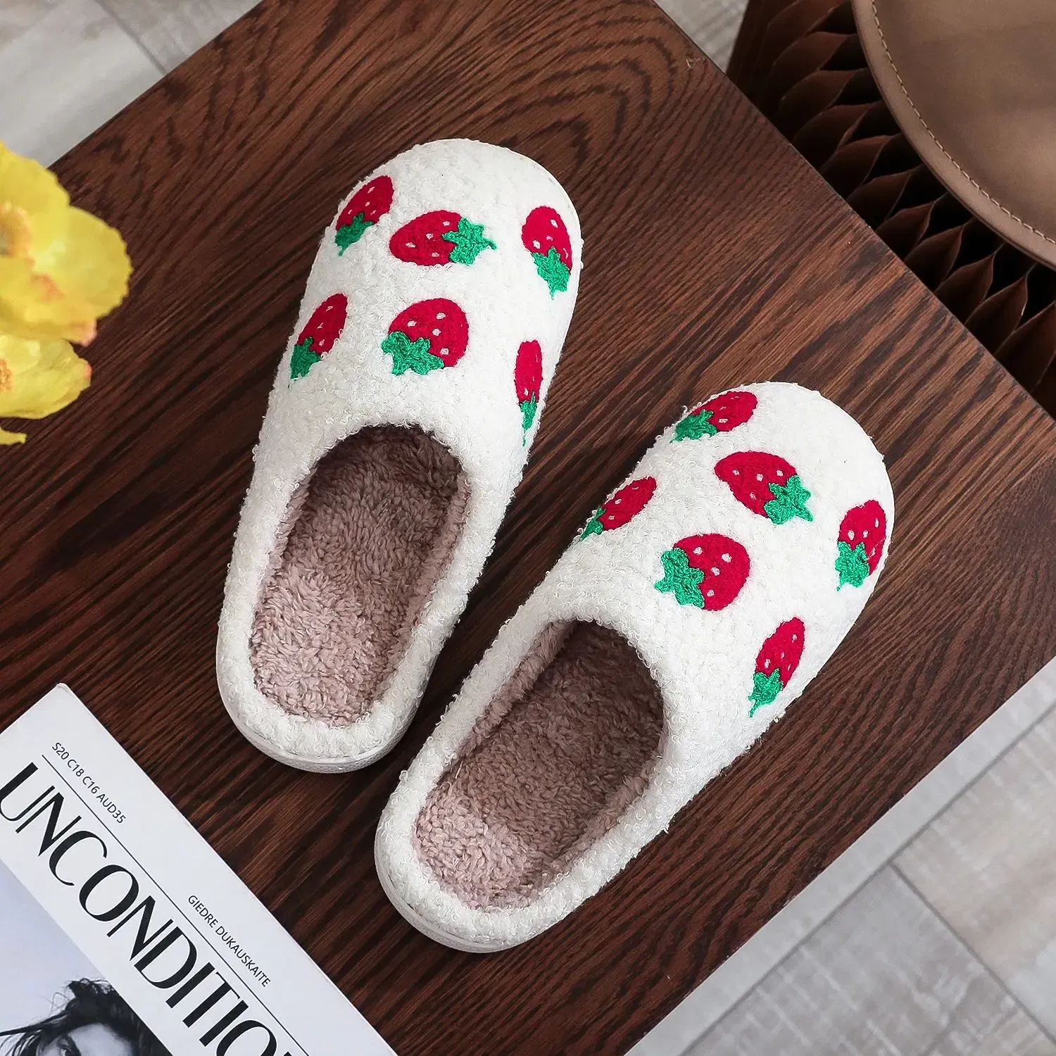 Color: WHITE, Shoe Size: 42 - Winter home furnishings small fresh seven strawberry cotton slippers non-slip thick bottom wear-resistant cotton slippers