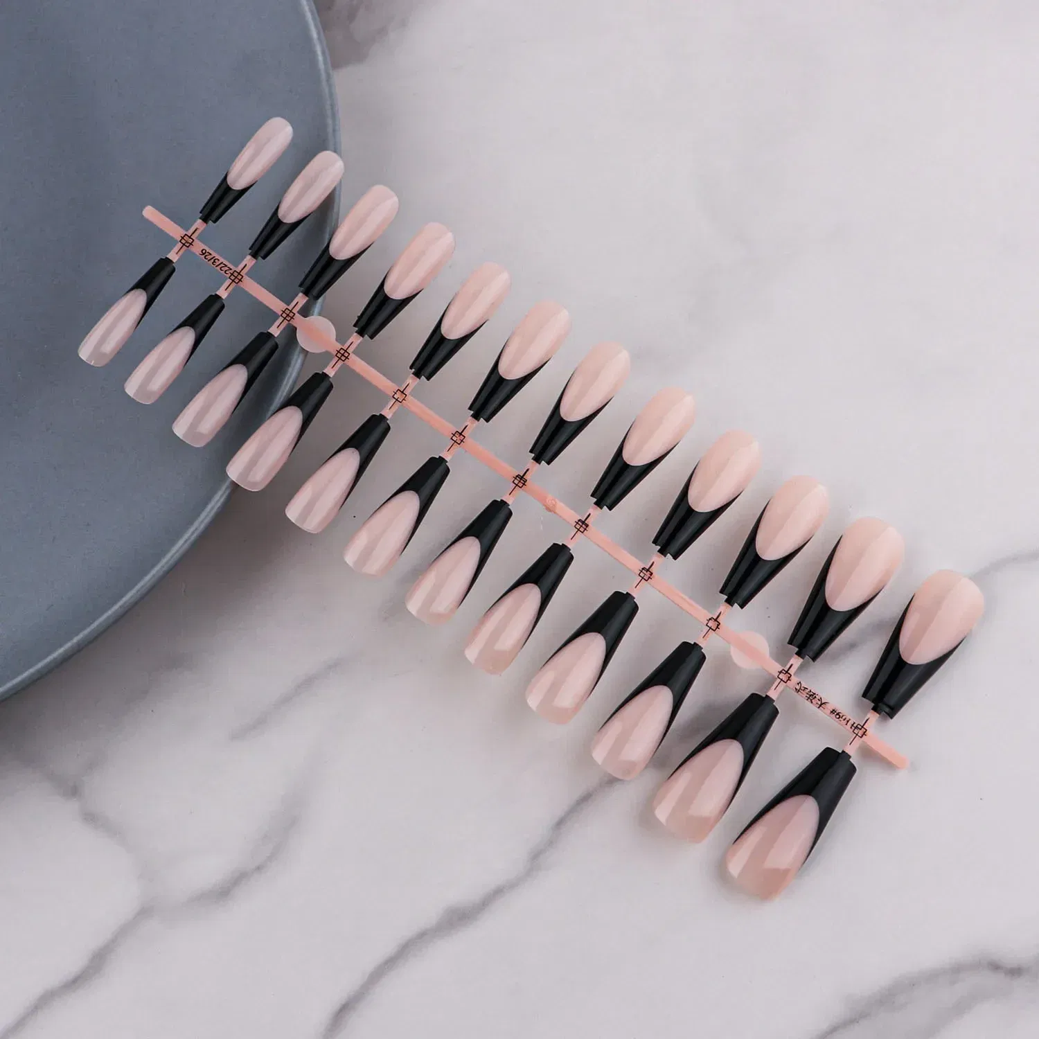 Color: Pink - 24Pcs/bag French False Nails Frosted Press on Fake Nail Tips Full Cover Artificial Fingernails Ballet Detachable