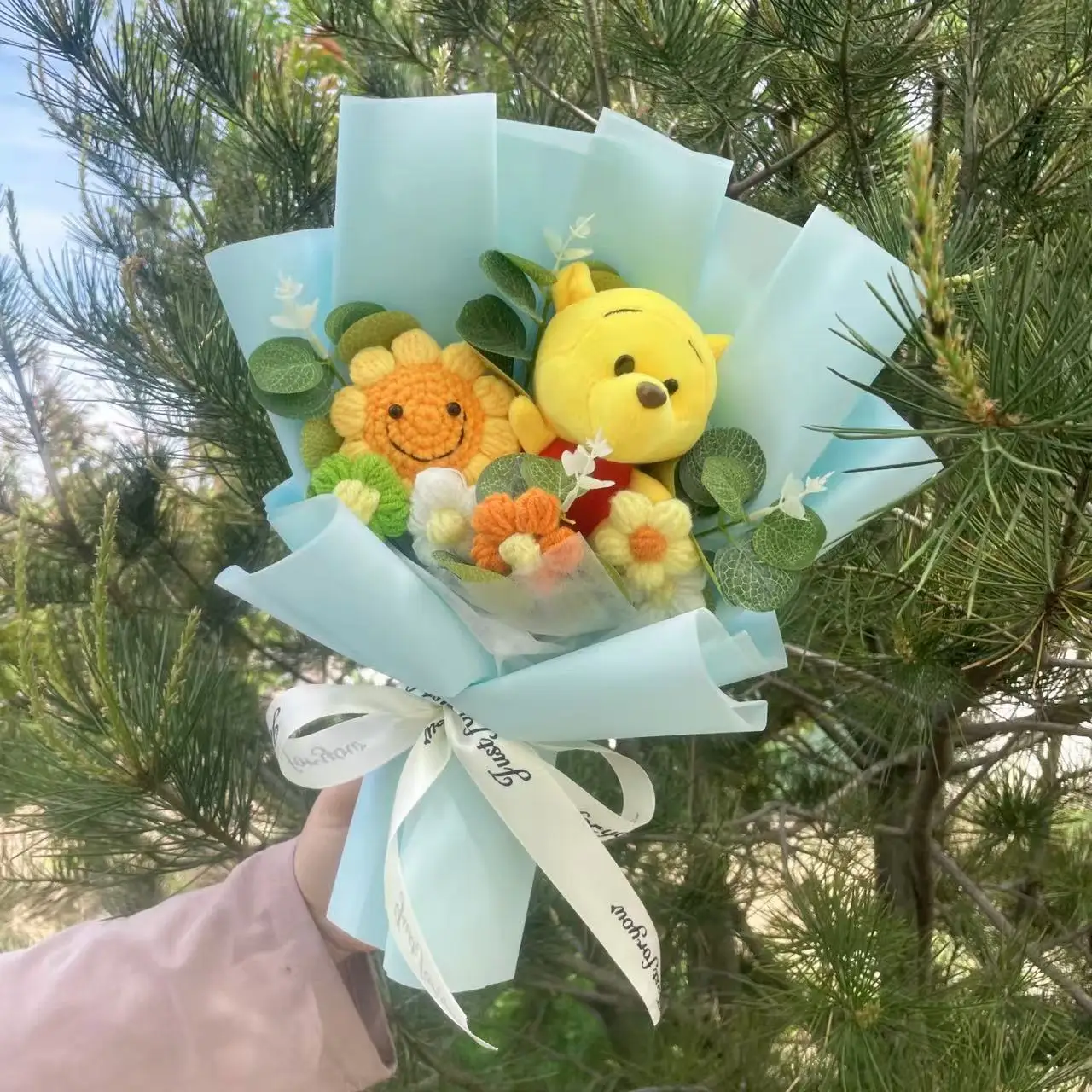 Color: army green - Cartoon Winnie the Pooh Plush Doll Toy Handmade Flower Bouquet Wedding Valentine's Day Christmas Graduation Gifts