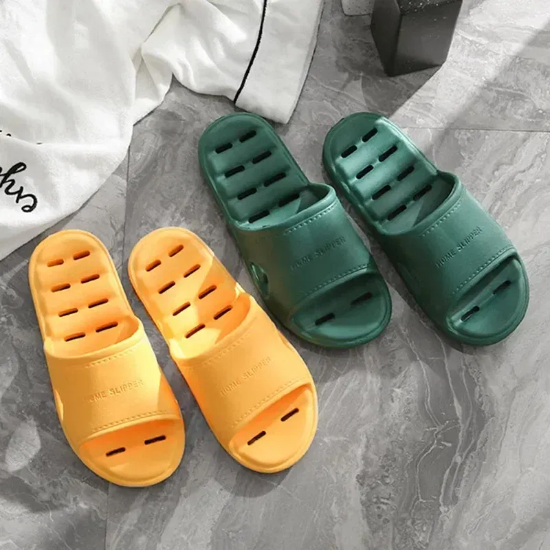 Color: WHITE, Shoe Size: 4.5 - Men Bathroom Slippers Women Home Slipper Non-slip Water Leaky Slippers Couples Beach Flip Flop Comfortable Soft Sole Slides