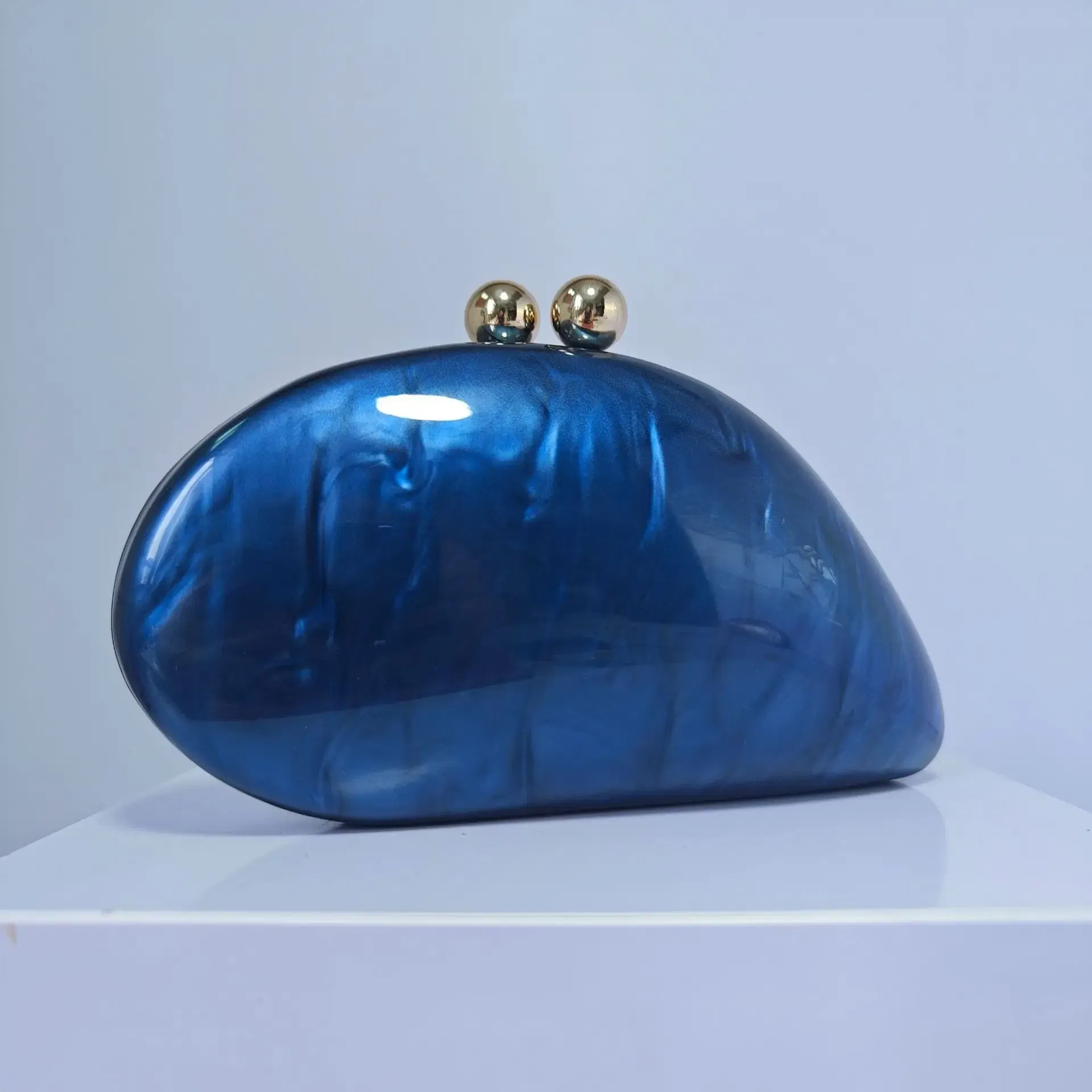 Color: Beige - 2024 New Hot Sale Acrylic Shell Shape Clutch Bag Women Designer Evening Party Cute Pearl Egg Purse Blue Handbag Wholesale
