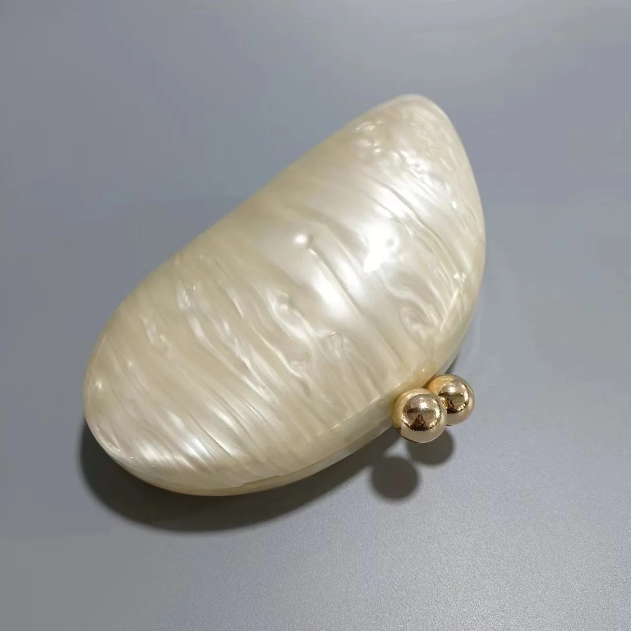 Color: Beige - 2024 New Hot Sale Acrylic Shell Shape Clutch Bag Women Designer Evening Party Cute Pearl Egg Purse Blue Handbag Wholesale