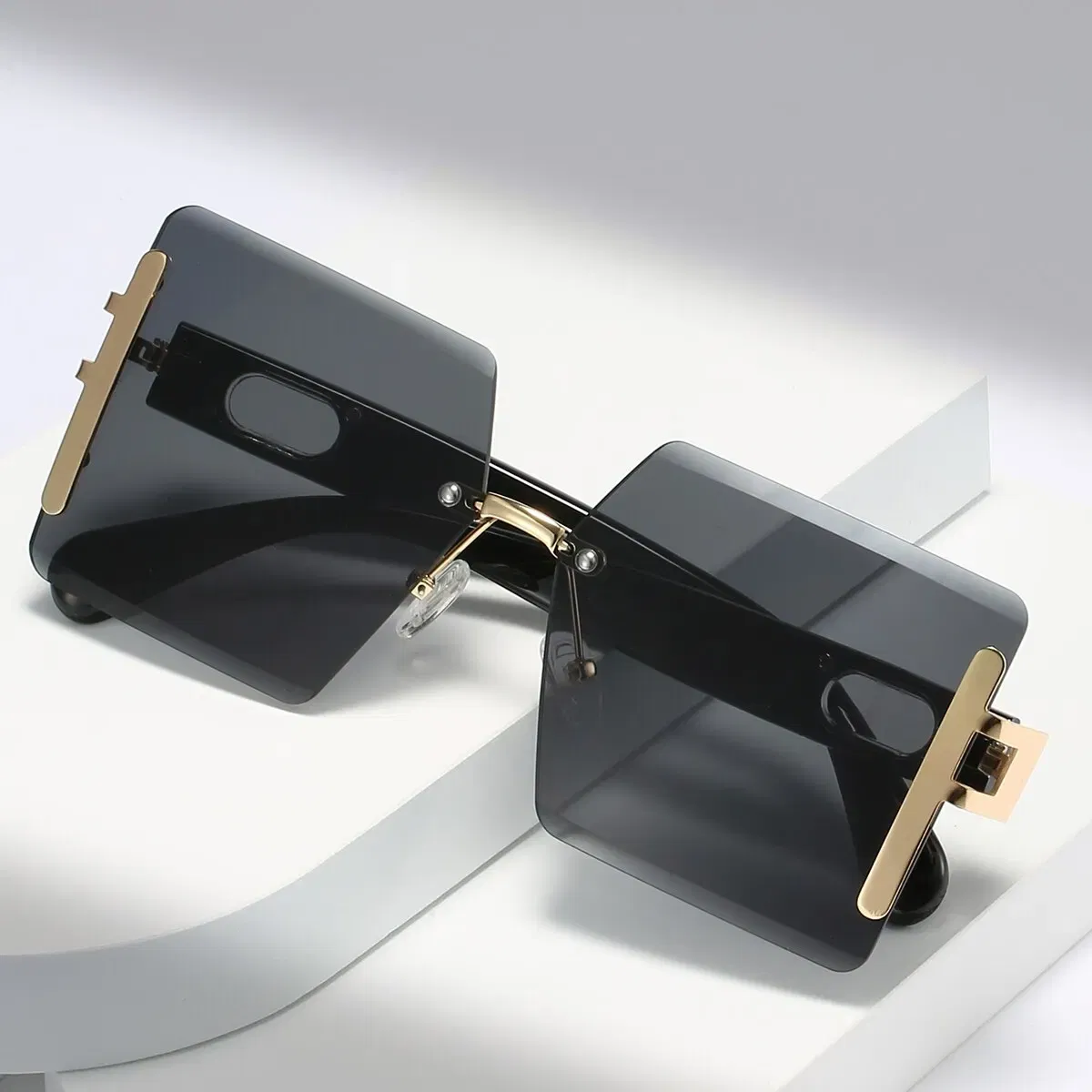 Frame Color: Gold, Lenses Color: WHITE - 1pair Square Sunglasses For Men And Women Rimless Cut Edge Retro Glasses Y2K Luxury Holiday Accessories Fashionable Sunscreen