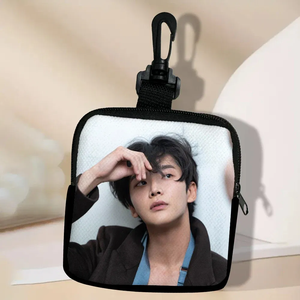 Color: Silver - SF9 Rowoon Zipper Coin Purse Women's Simple Handbag Card Package Coin Bag Purse Key Earphone Pouch 3.3