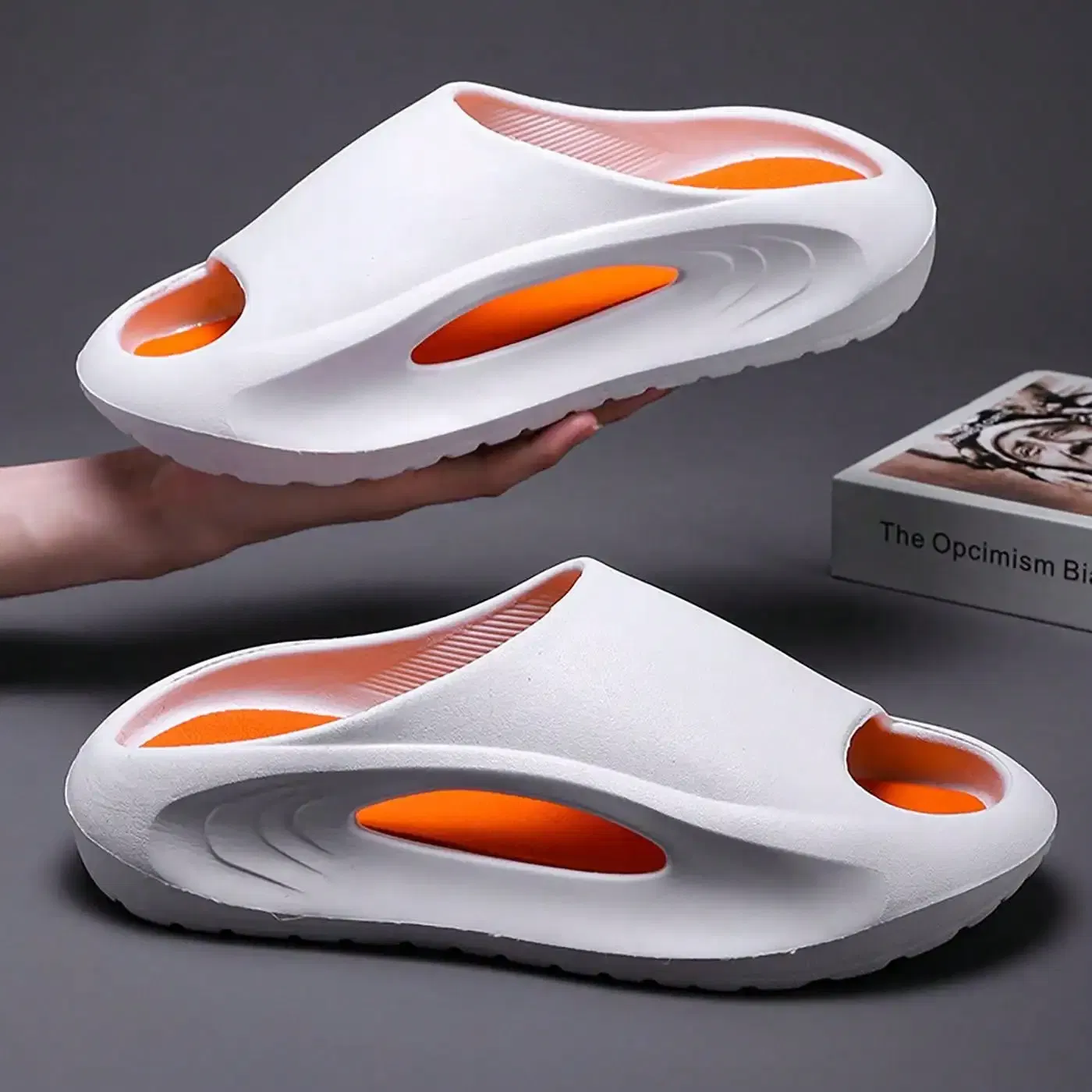 Color: black, Shoe Size: 43 - Summer Slippers for Men and Women Thick Bottom Eva Step on the Poop Feeling Outside Wear Non-slip Casual Bathroom Slippers