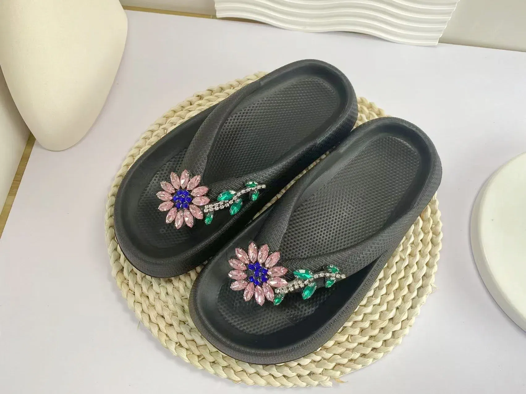 Color: MINT GREEN, Shoe Size: 36-37 - Summer Multi Color Women's Flip Flops Fashionable Metallic Teddy Bear Bow Slide Sandal Beach Vacation Home Versatile Footwear