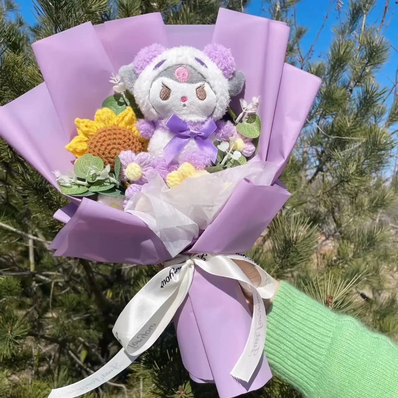 Color: Champagne - Kawaii Hello Kitty Cat Dolls With Artificial Flowers Creative Bouquet Christmas Valentine Birthday Graduation Gifts