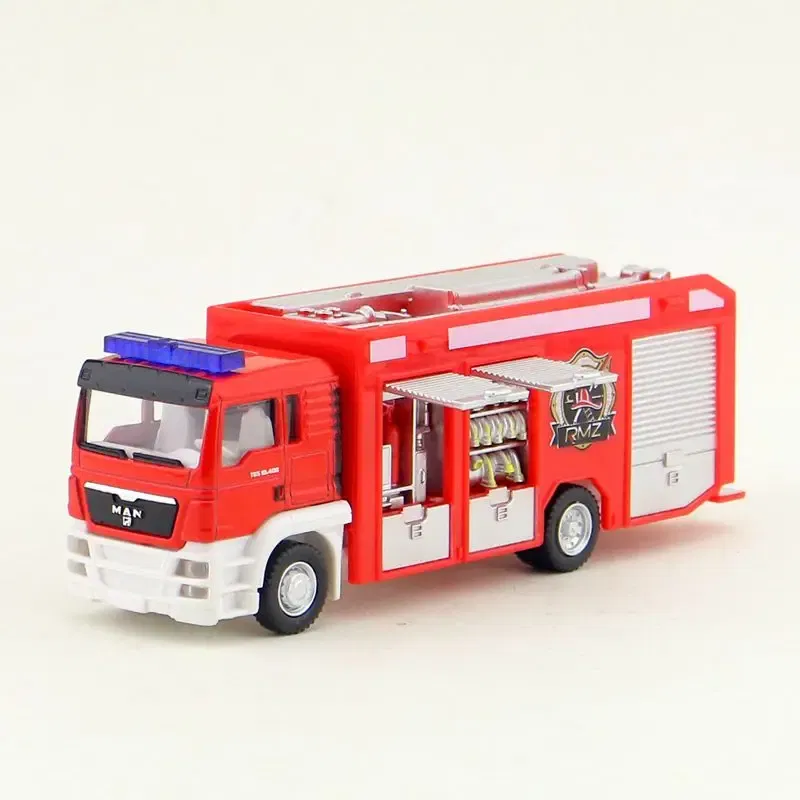 Color: PURPLE - MAN Scania Shell Total bp Castrol Oil Tank Truck Simulation Diecasts & Toy Vehicles RMZ city 1:64 Alloy Car Model Gifts For Boys