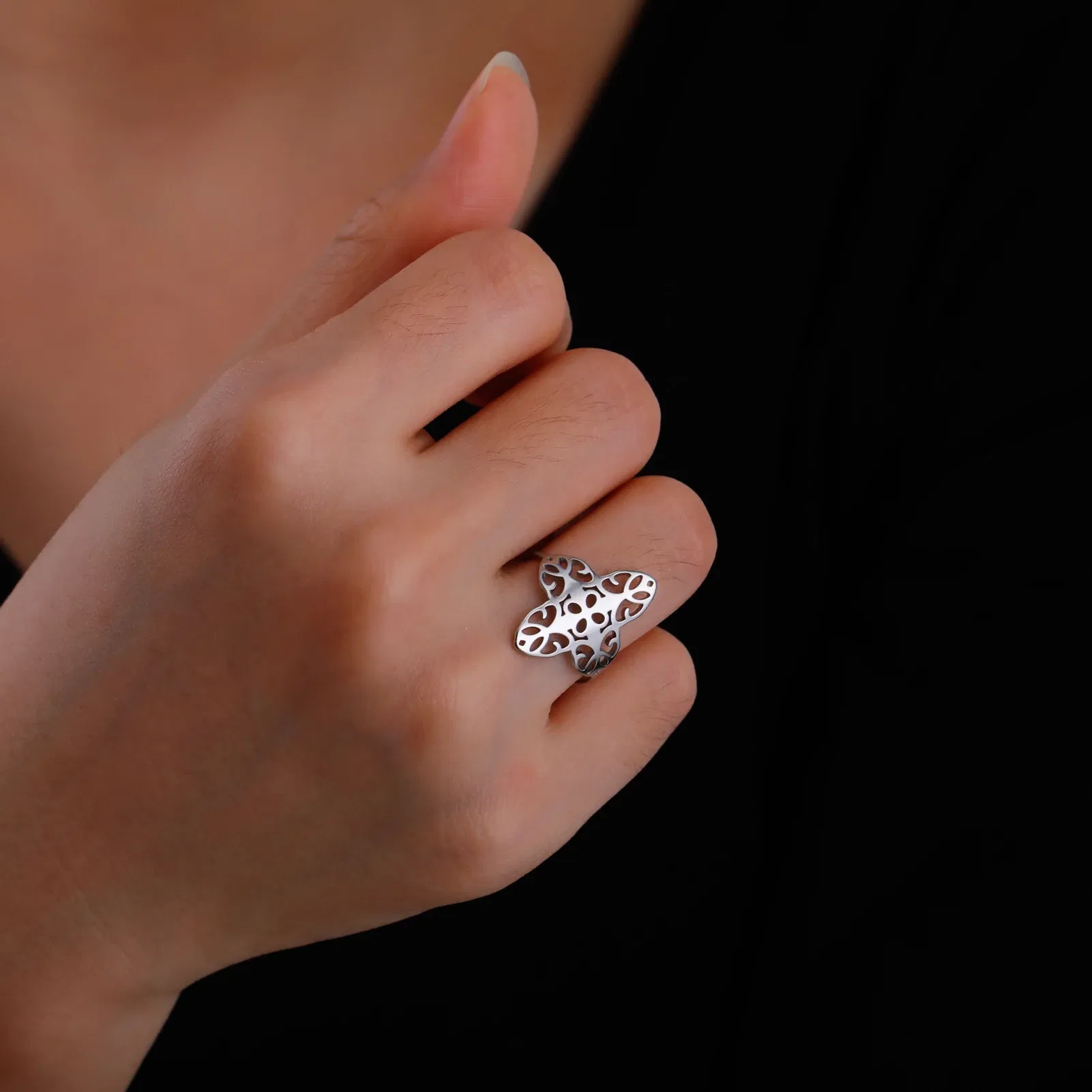 Main Stone Color: Gold, Ring Size: 9 - Skyrim Filigree Ring Stainless Steel Gold Color Elegant Finger Rings Women Bohemian Jewelry Wedding Band Gift Wholesale