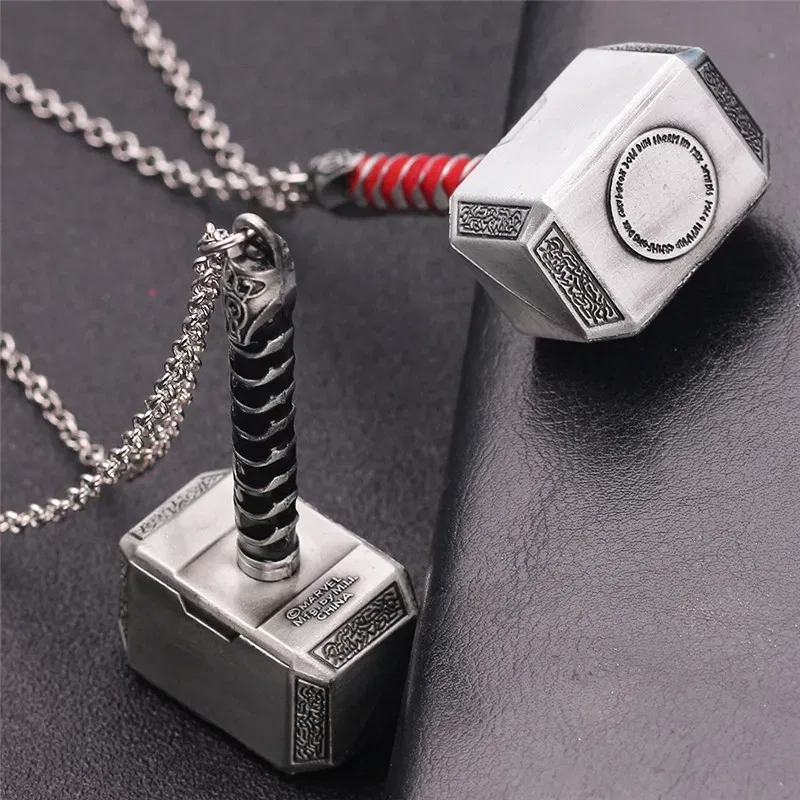 Marvel Superhero Thor Fashion Pendant Necklace The Avengers Thor's Hammer Pendant Necklace Suitable for Men and Women