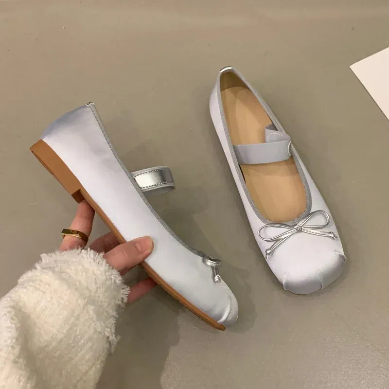 Color: Beige, Shoe Size: 40 - 2023Luxury Satin Silk Ballet Shoes Woman Classic Square Toe Bowtie Elastic Band Ballerina Flats Ladies Soft Loafers