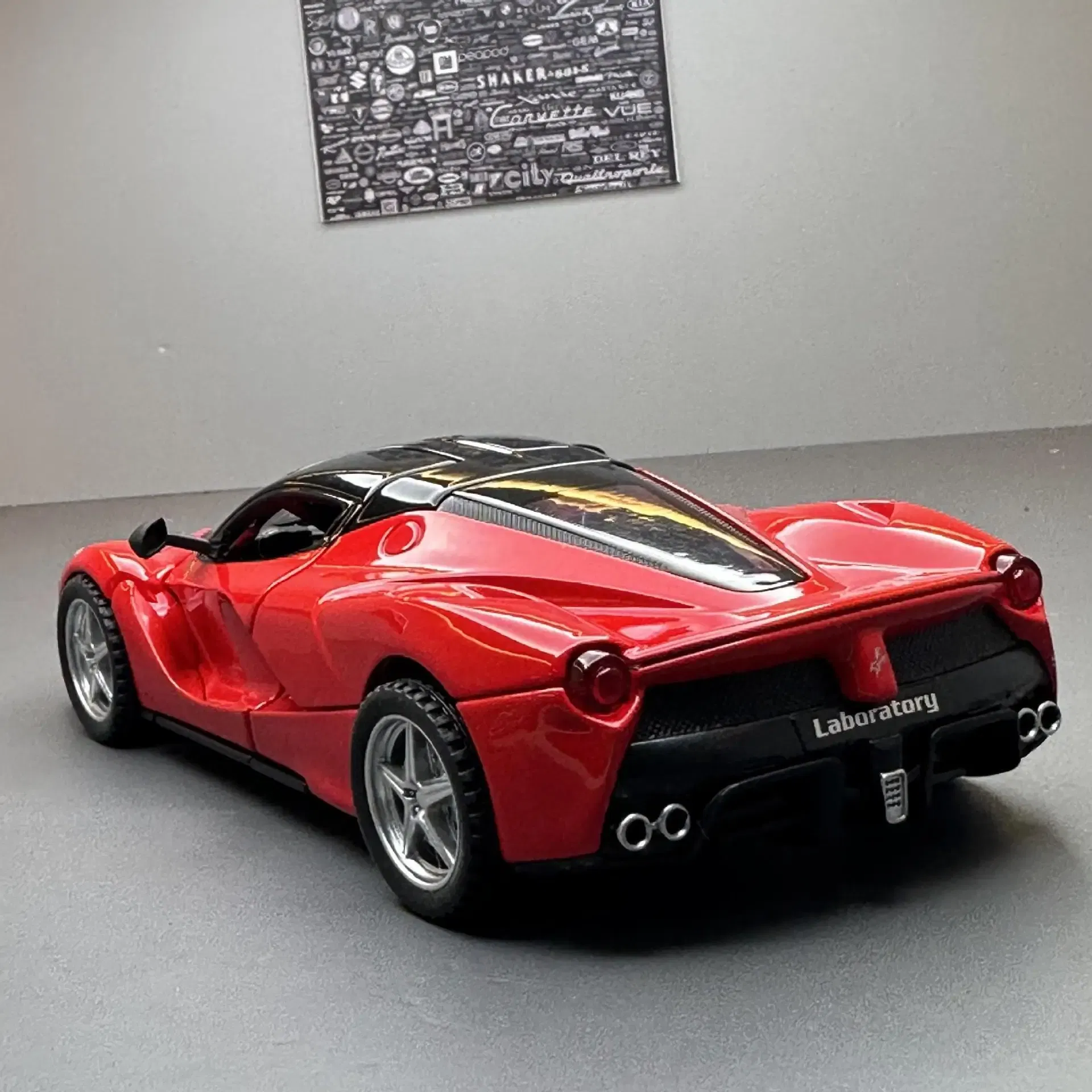 Color: Orange - 1:32 Ferrari Laferrari SF90 P80C 488 Alloy Car Model Diecasts Metal Toy Vehicles Car Model Simulation Sound Light Collect gifts