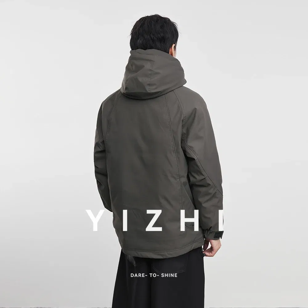 Fashion Men's Casual Full Zip Hooded Jacket 2025 Winter New Multiple Pockets Logo Detail Windproo Warm Long Sleeve Outerwear Top