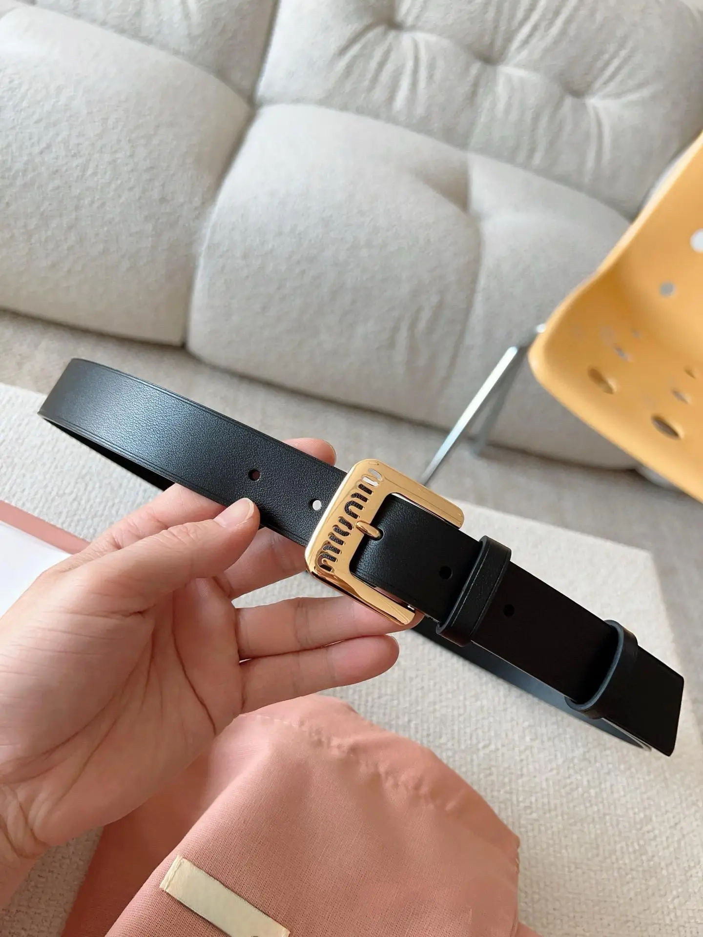 Color: WHITE, Belt Length: 80cm - Versatile and Practical, This Luxury Belt for Women Is A Must-have Gift That Easily Complements Any Style for Casual Elegance.