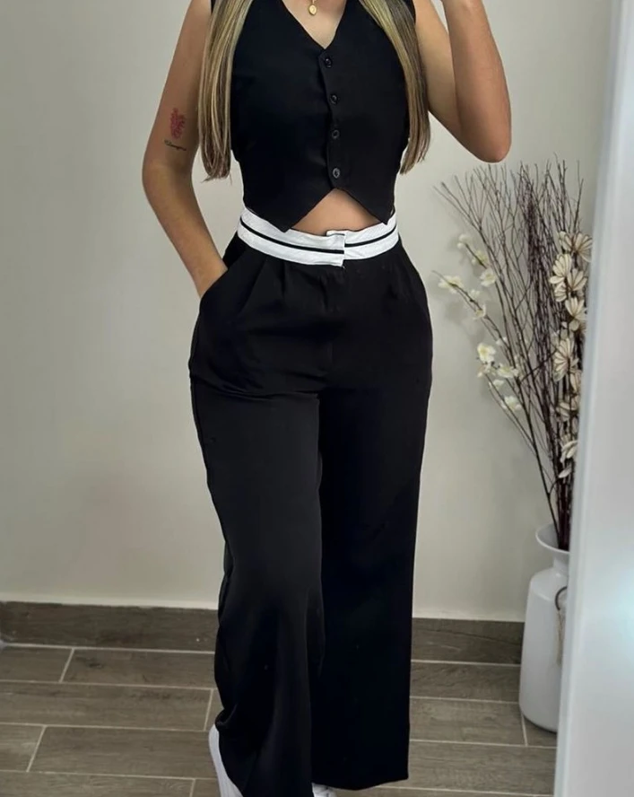 Color: black, Size: L - New Women's Two-Piece 2024 Summer Casual Sexy Elegant V-Neck Twist Button Tank Top and Pocket Design Pants Set Women's Set