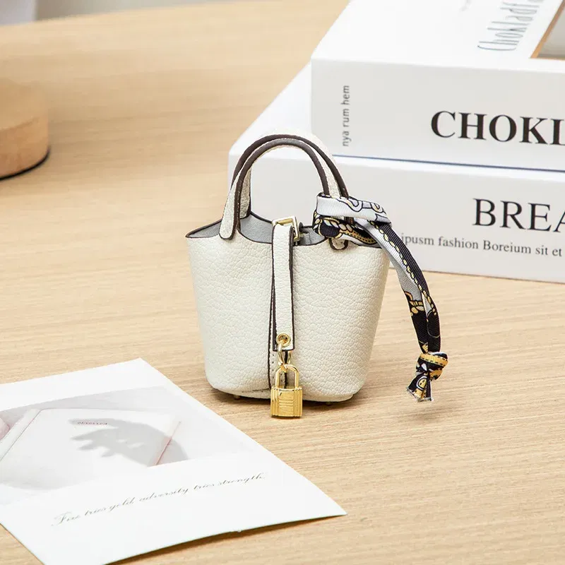 Color: Pink - Mini Bag Pendant Keychain Hanging Accessory Zero Wallet Creative Portable Bracelet Bluetooth Earphone Bag Multifunctional