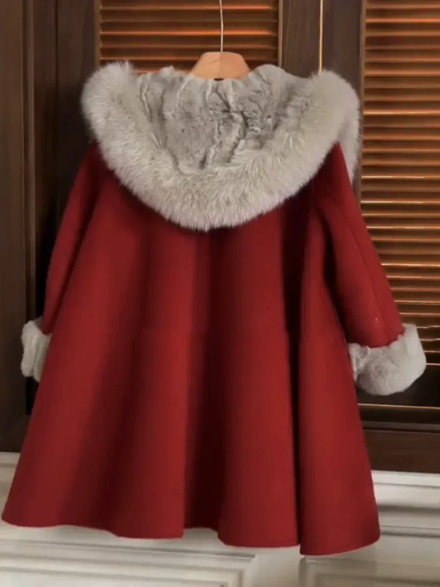 Color: Red, Kid Size: 4T - autumn winter red Big fur collar baby girls wool long coats child Christmas Thick velvet outwear kids New Warm jacket overcoat
