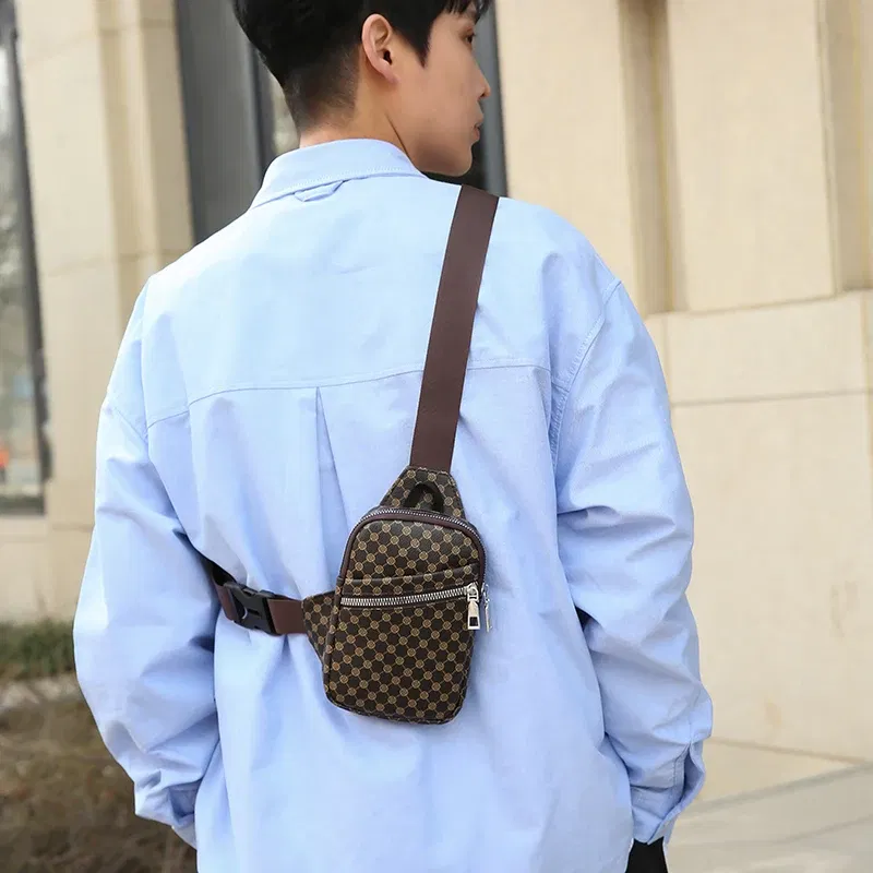 Color: black - VC Simple Casual Men's Mini Chest Bag Lightweight PU Leather Men Crossbody Bag Phone Sling Bags Suitable for Hiking City Walk