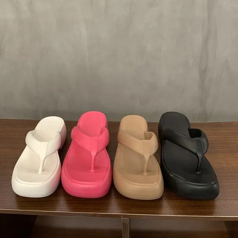 Color: Rosy Red, Shoe Size: 35-36 - Casual Round Square Toe Women Flip-flops Innovative Desgin Soft-soled Outdoor Slippers Non-slip Lightweight Women's Sandals