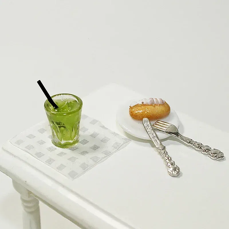 Color: Red - Miniature Toy Cocktail Drinks Doll Toys Dollhouse Accessories Miniature Items Fit for 1:6/1:12 Doll House Kitchen Ornaments