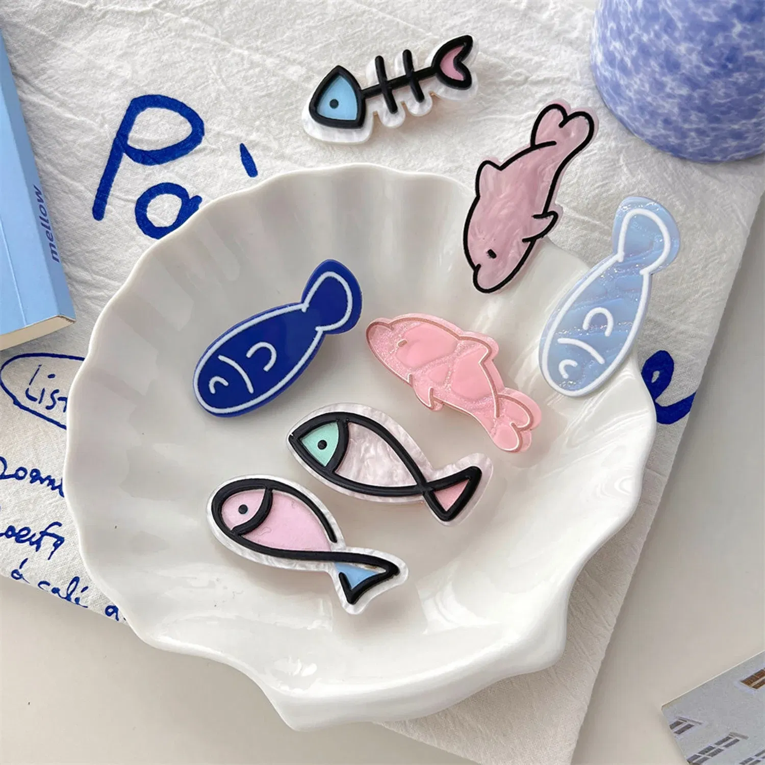 Color: Pink - Simple Milk Tea Color Fishbone Hairpin Girl Cute Bangs Barrettes Sweet Side Hairgrips Temperament Duckbill Clip Hair Accessories