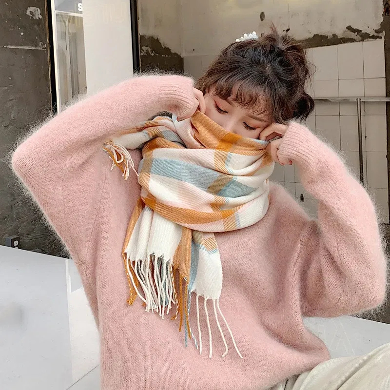 New arrival fashion temperament high quality knit comfortable warm long scarf women tassel outdoor sweet elegant plaid scarf