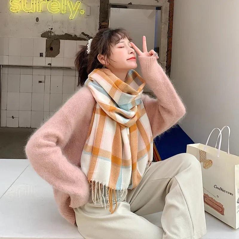 New arrival fashion temperament high quality knit comfortable warm long scarf women tassel outdoor sweet elegant plaid scarf