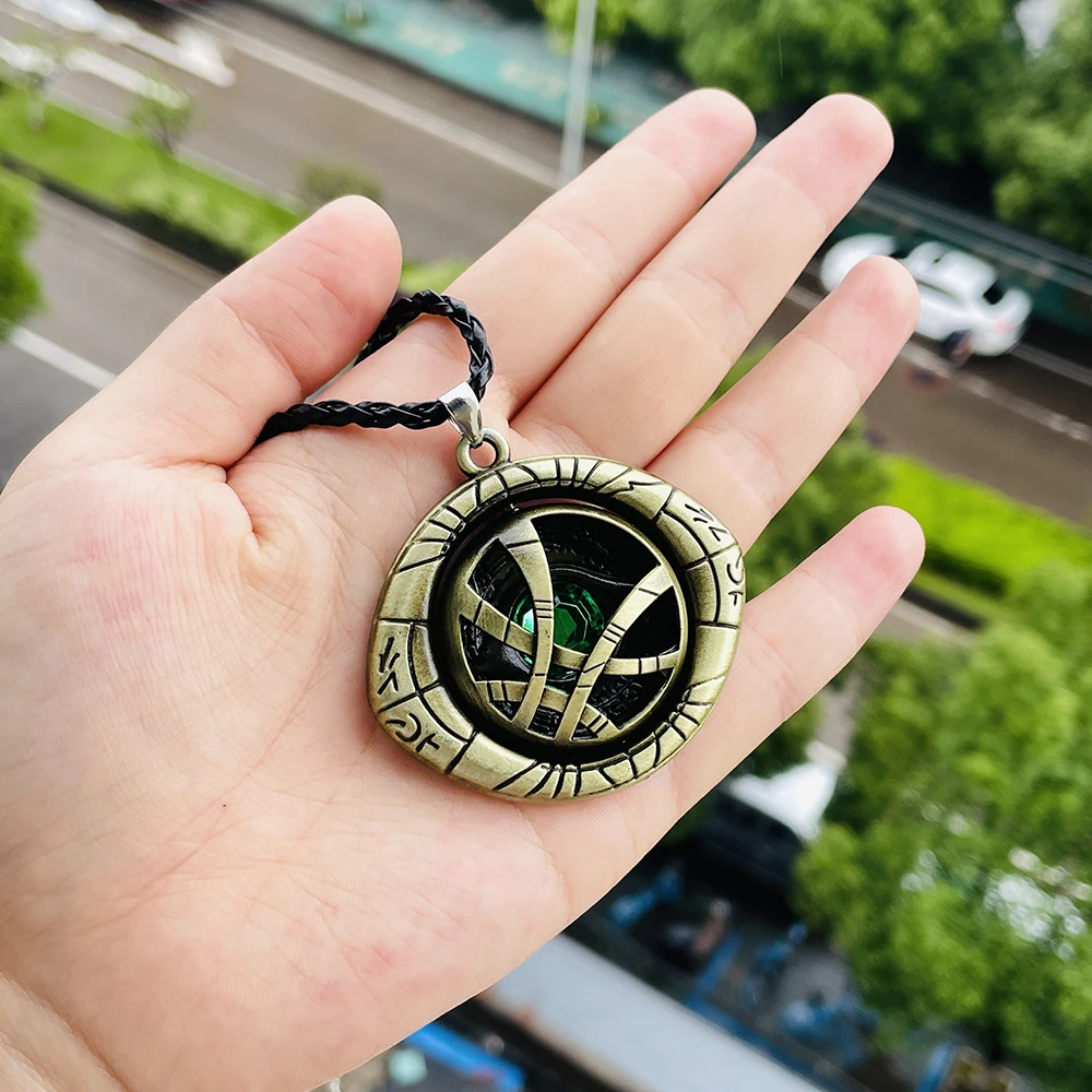 Metal color: Gold-color - Marvel Avengers Dr Strange Necklace Doctor Strange Infinity Time Stones Eye of Agamotto Rotatable Necklace Kpop