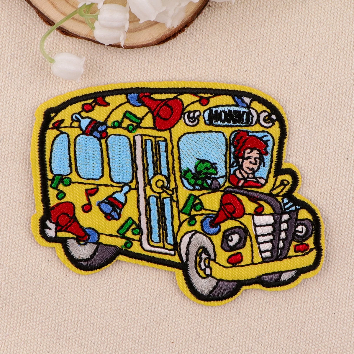 Funny School Bus Embroidery Patch Cartoon Iron On Patches For Clothing Thermoadhesive Patches On Clothes DIY Sew Badges
