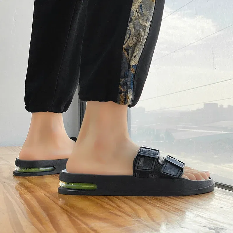 Fashion Slippers for Men 2025 Summer New Design Slides Luxury Leather Slipper Casual Beach Shoes with Air Cushion