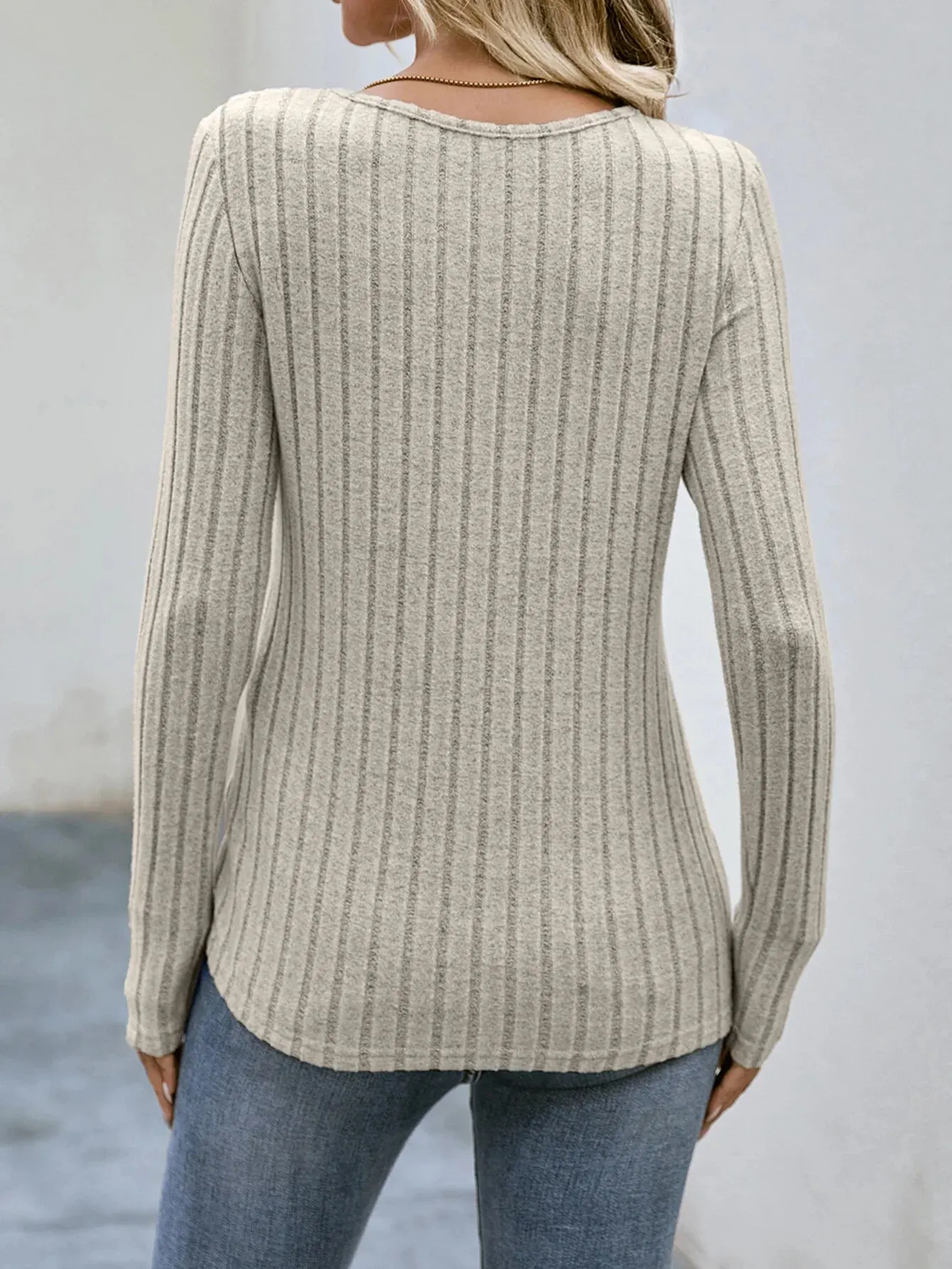 Color: creamy-white, Size: XL - Autumn Winter Long-sleeved Round Neck Top Women's Fashion Casual Irregular Solid Color Street Style Buttons Pullover Tshirt New