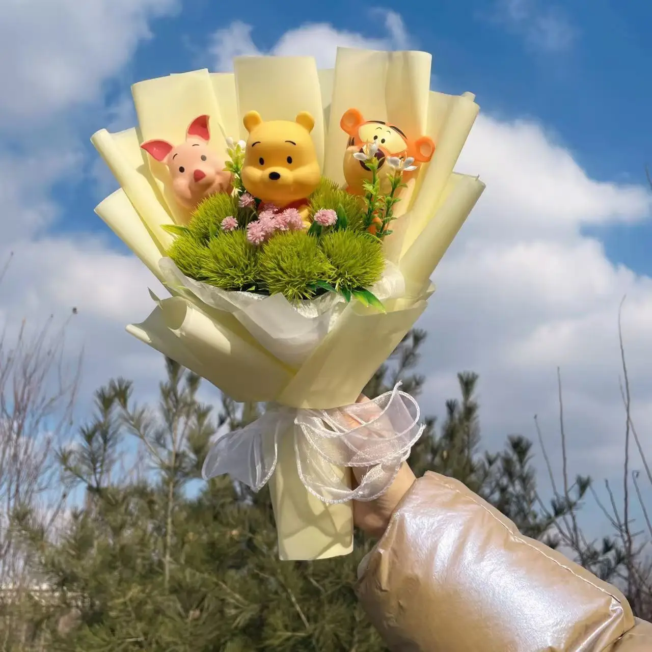 Color: DEEP BLUE - Cartoon Winnie the Pooh Plush Doll Toy Handmade Flower Bouquet Wedding Valentine's Day Christmas Graduation Gifts