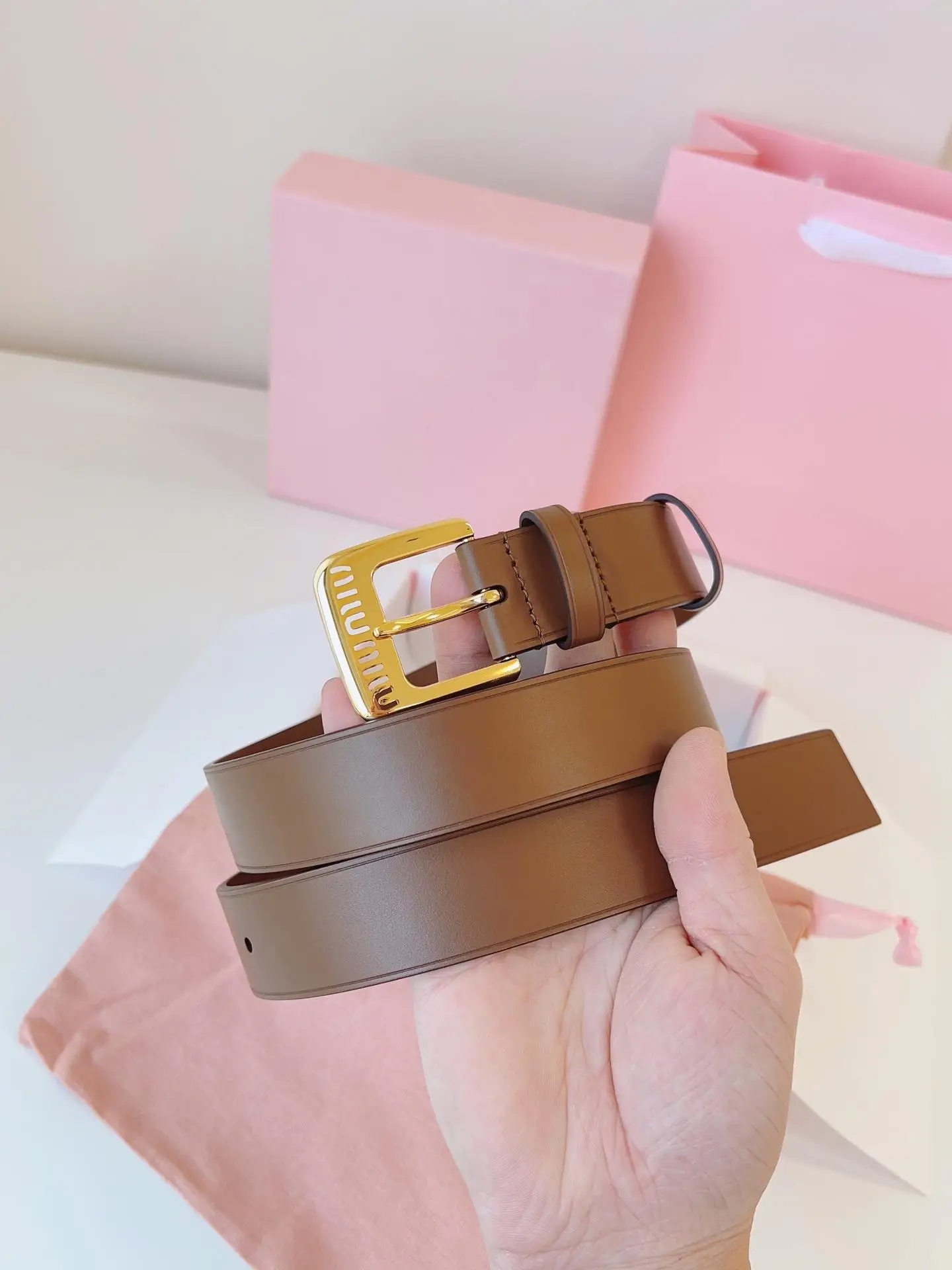 Color: black, Belt Length: 105CM - Versatile and Practical, This Luxury Belt for Women Is A Must-have Gift That Easily Complements Any Style for Casual Elegance.