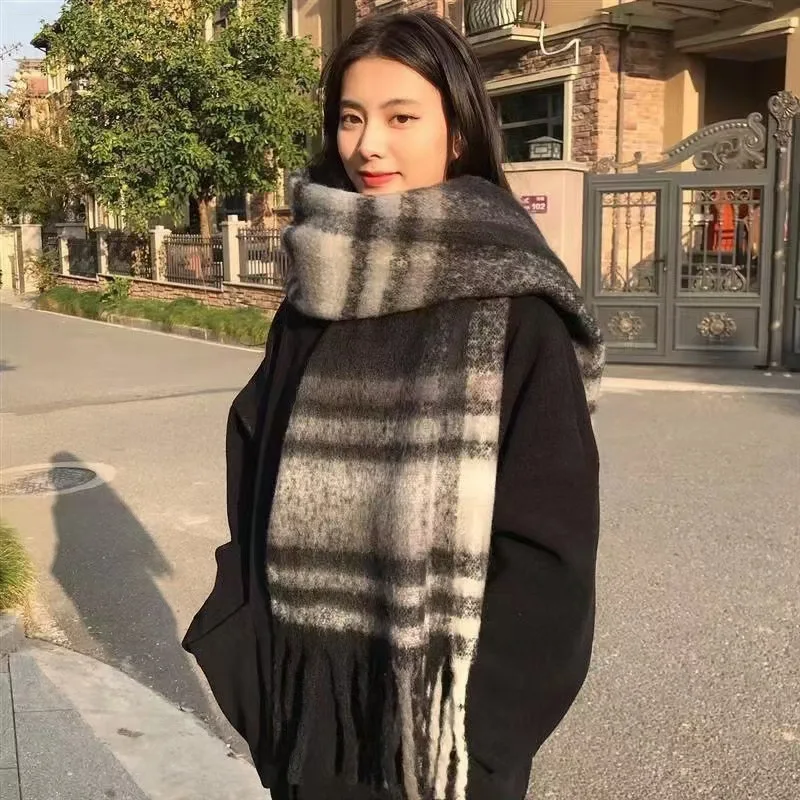 Color: black, Size: XXS - 2025 Hot Luxury Winter Thick Warm Scarf Women Cashmere Shawl and Wraps Pashmina Neckerchief Bufanda Female Long Tessel Echarpe