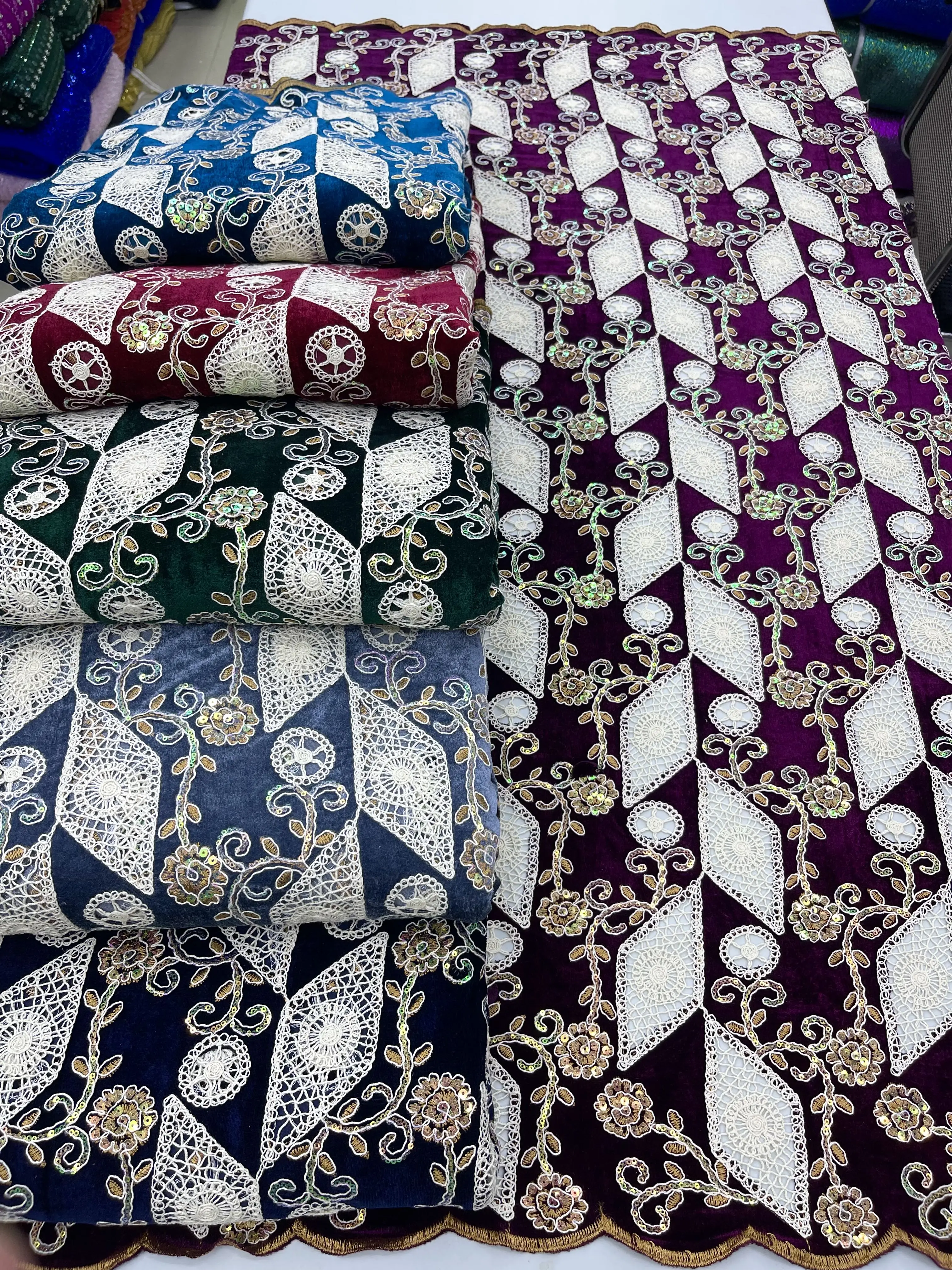Elegant Nigerian Guipure Cord Lace Fabric 2024 High Quality Velvet Water Soluble African Lace Fabric Party Dress for Women