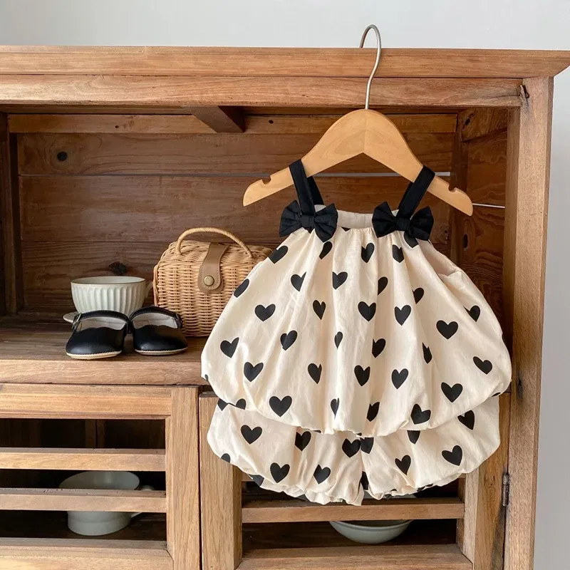 Color: Khaki, Kid Size: 24M - Summer 2PCS Heart Print Cotton Baby Girls Suits Sleeveless Bow Double Layer Apricot Strap Top Toddler Shorts Set, Versatile