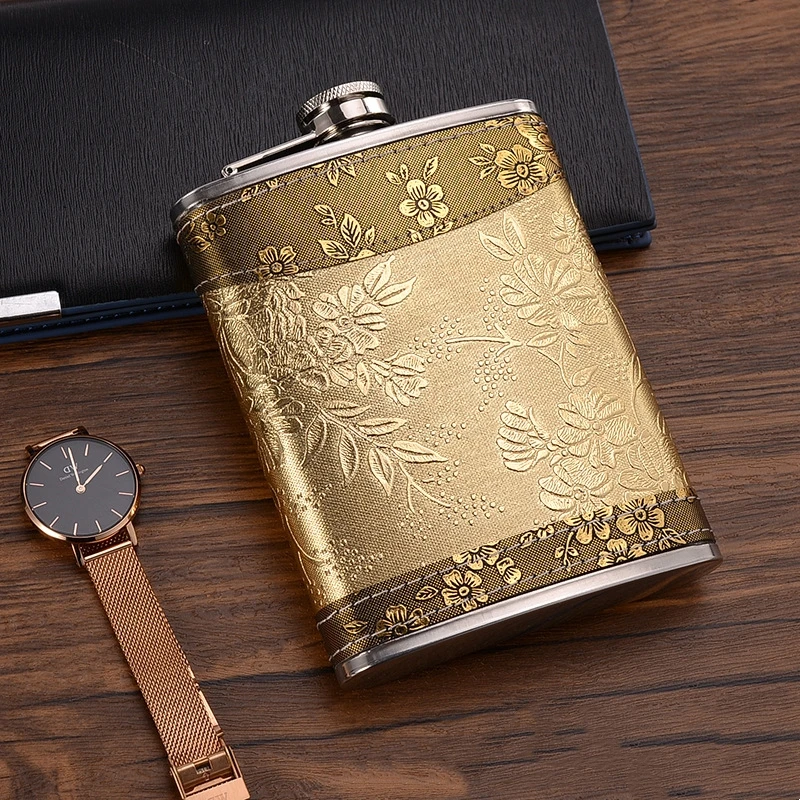 Color: WHITE - 7oz/8oz Portable Pocket Hip Flask Outdoor Travel Stainless Steel Flask Whiskey Drink Alcohol Flasks 8oz Steel Hip Flask Flagon